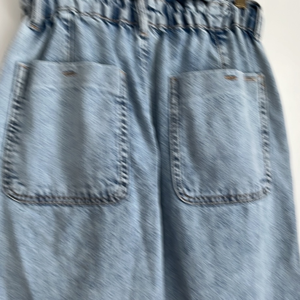 Zara High Rise Paper Bag Waist Jeans - Picture 4 of 5